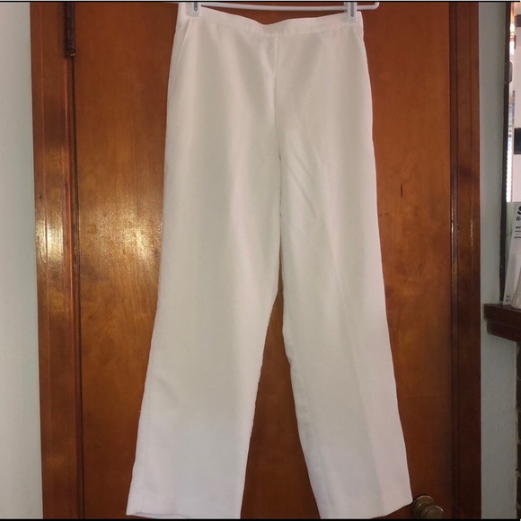 Alfred Dunner Pants - Cream corduroy pants